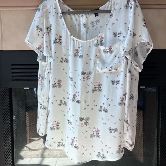 White Bicycle Print Blouse - Picture 6 of 7